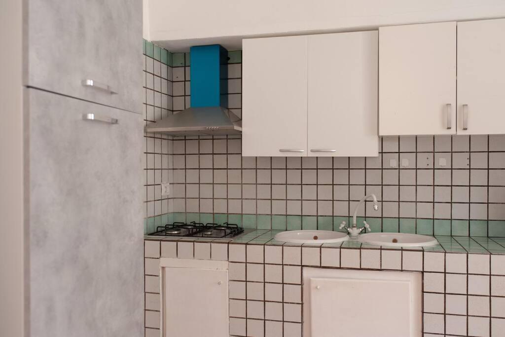 אלגהרו Leopardi Apartment 7 מראה חיצוני תמונה