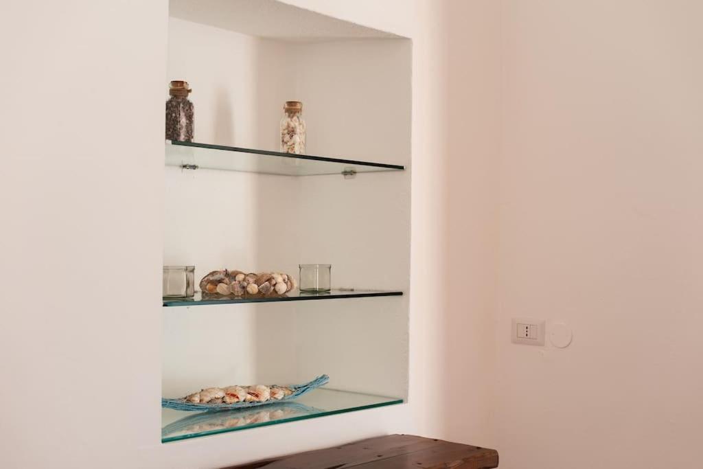 אלגהרו Leopardi Apartment 7 מראה חיצוני תמונה